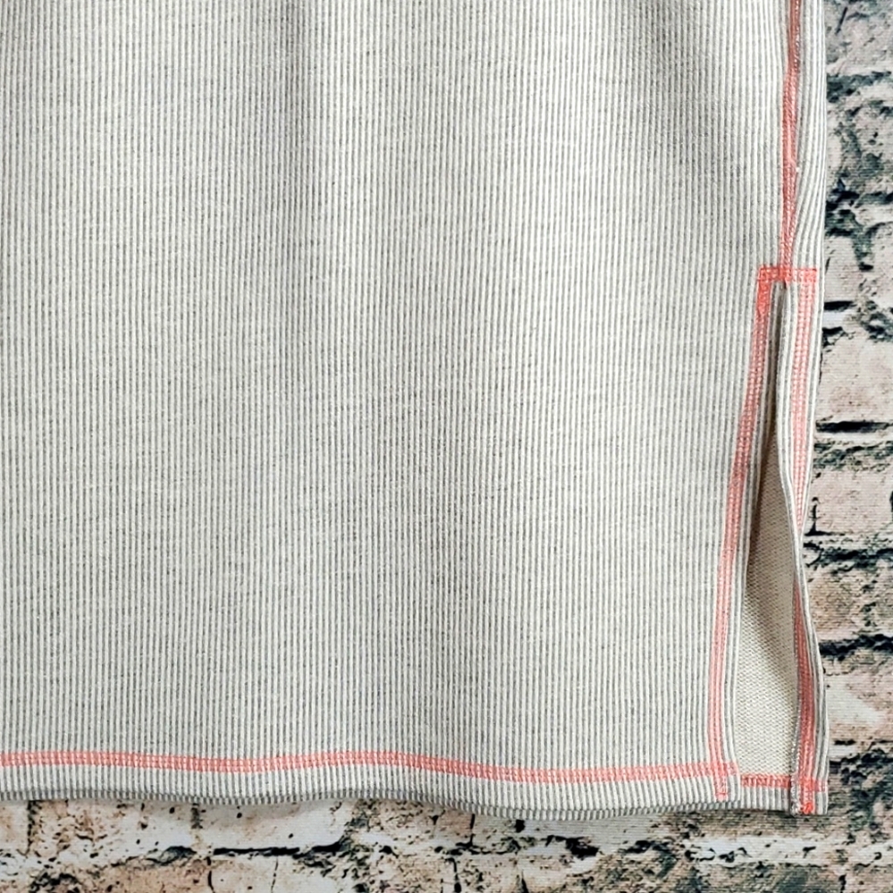 Liz Claiborne | Weekend Loungewear Gray Ribbed Knit Athleisure Skirt - Picture 4 of 9